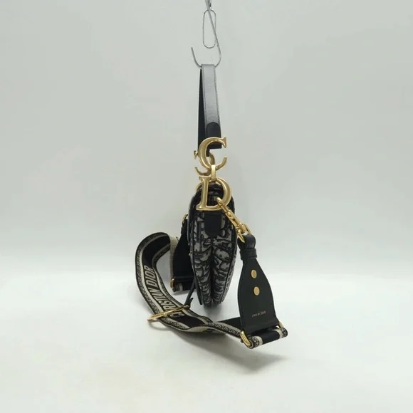 Christian Dior: Medium Navy Oblique Saddle Bag w/ extra strap *AUTHENTICATED* - Picture 5 of 15